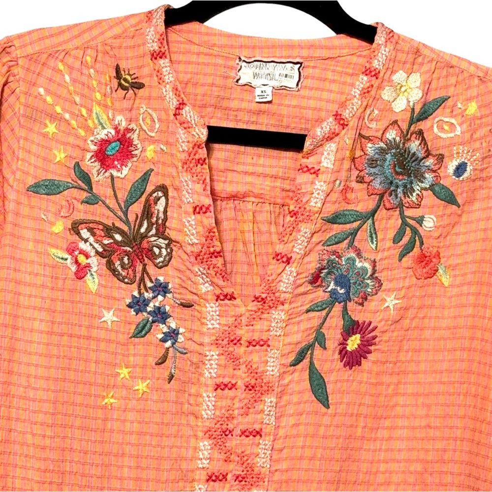 JOHNNY WAS Olinda Puff Sleeve Effortless Embroidered Lightweight Floral Blouse - Picture 4 of 13
